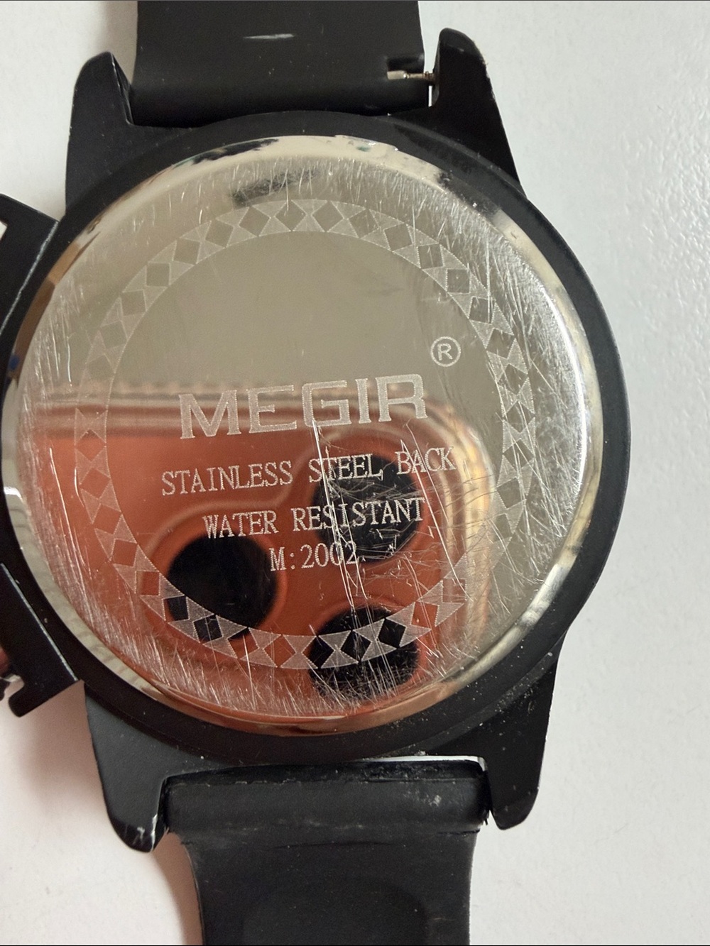 MEGIA Black and Orange Men's Watch needs battery - Picture 8 of 9